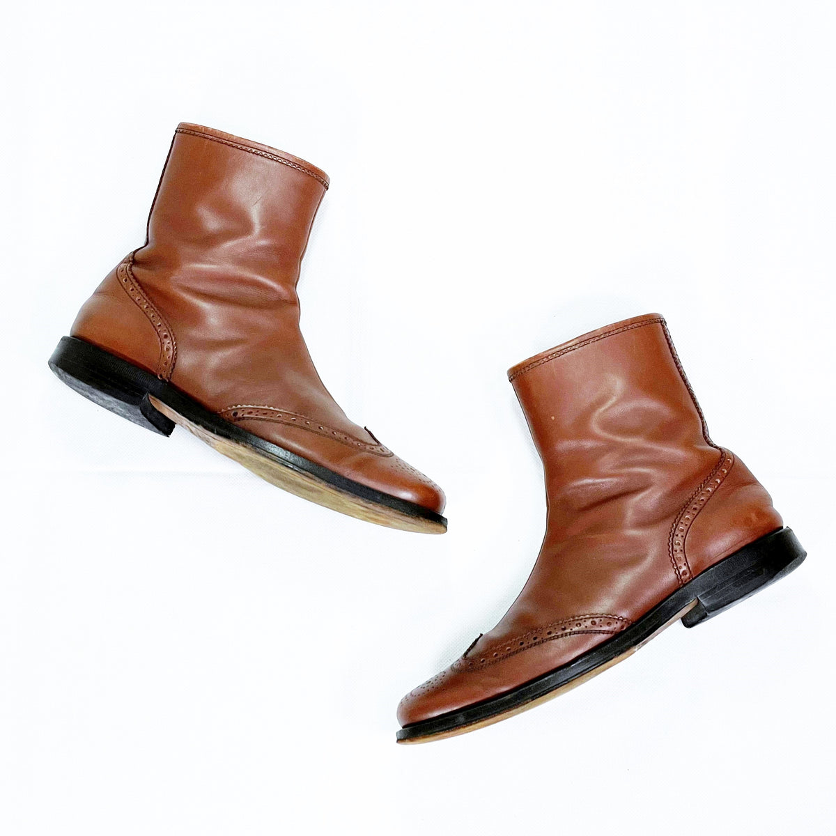 OTHER) MADE IN ITALY miu miu WING TIP SIDE ZIPPER LEATHER BOOTS