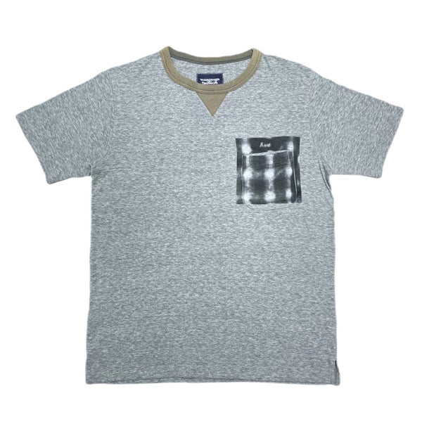 (DESIGNERS) MADE IN JAPAN TAKAHIRO MIYASHITA THE SOLOIST FRONT V GUSSET T-SHIRT WITH POCKET