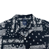 (vintage) 2022 GAP BANDANA PATTERN ALL OVER PRINT COTTON LINEN LOOP COLLAR SHORT SLEEVE BOX SHIRT