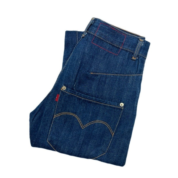 (DESIGNERS) 2007 MADE IN TUNISIA Levi's RED 3D CUT DENIM PANTS