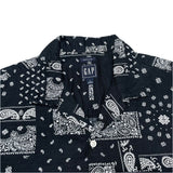 (vintage) 2021 GAP BANDANA PATTERN ALL OVER PRINT COTTON LINEN LOOP COLLAR SHORT SLEEVE BOX SHIRT