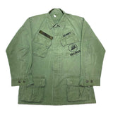 (vintage) 1968 US ARMY JUGLE FATIGUE 4th RIP STOP JACKET WITH NAVY PATCH, SEABEES EMBROIDERY
