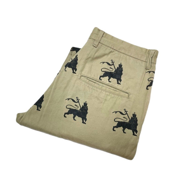 (DESIGNERS) MADE IN JAPAN Sasquatch Fabrix ALL OVER PRINT THREE QUARTER LENGTH CHINO PANTS