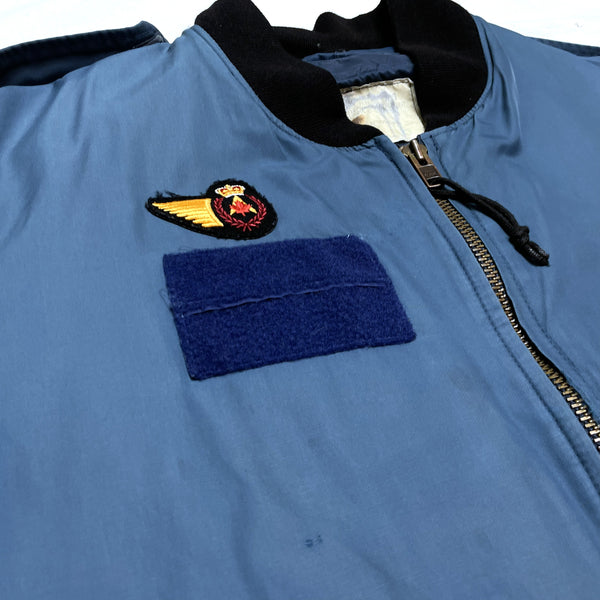 VINTAGE) 1996 CANADIAN AIR FORCE TYPE MA-1 FLIGHT JACKET – Linco