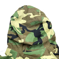 (VINTAGE) 1996 US ARMY ECWCS WOODLAND CAMOUFLAGE PATTERN GORE TEX HOODED JACKET