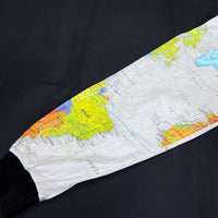 (VINTAGE) 1989 MADE IN USA TYVEK by DUPONT WORLD MAP ALL OVER PRINT JACKET