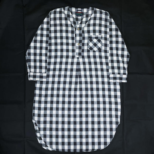 (UNIQUE) 1990'S MADE IN PORTUGAL WYNBRIER BLOCK CHECKERED SLEEPING SHIRT